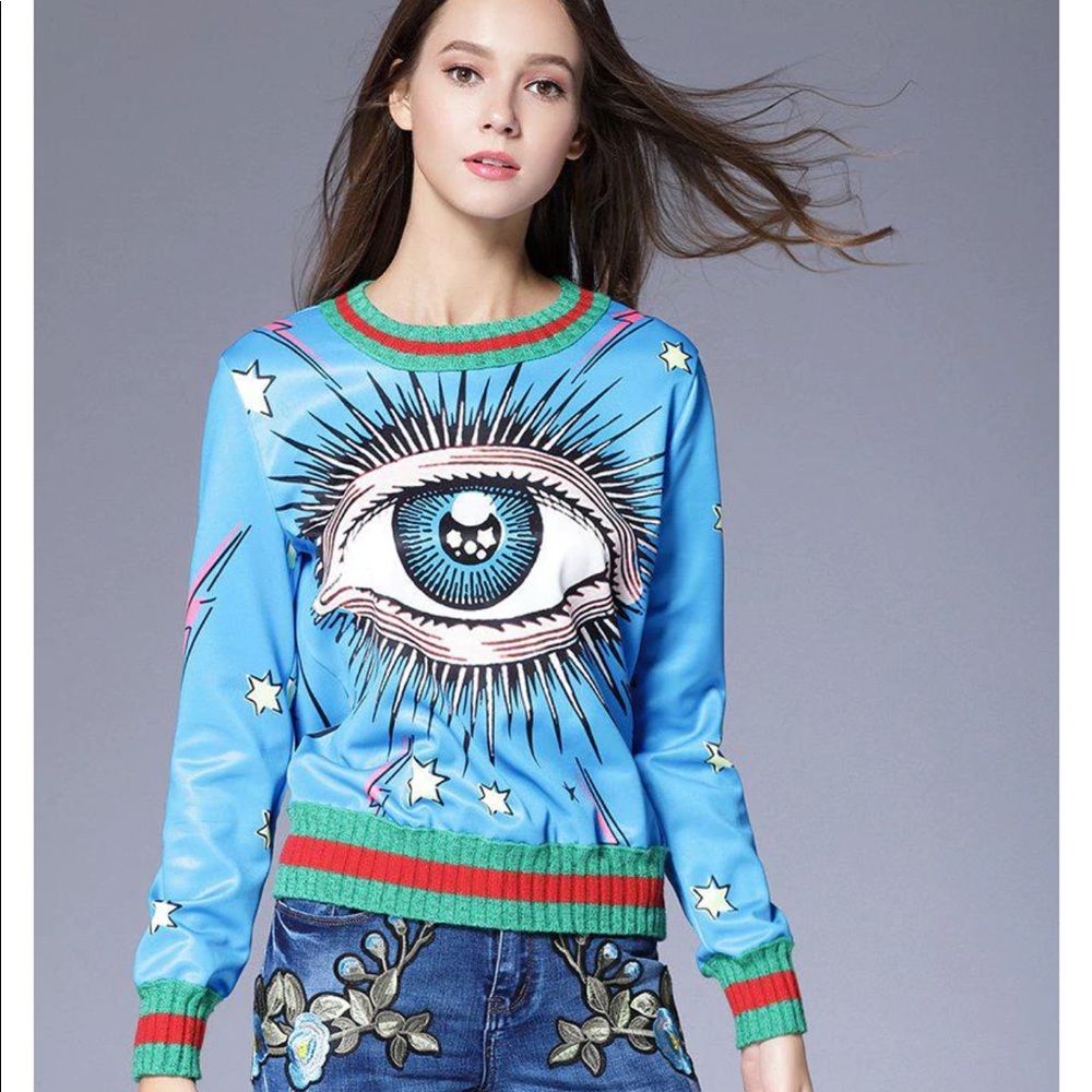 Women’s Blue Graphic Eye Crewneck Sweater